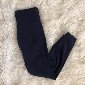 Athleta Pants - Athleta 7/8 salutation pants Athleta Pants - Athleta 7/8 salutation pants